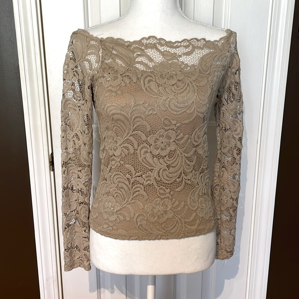 Ambiance Tan Lace Long Sleeve Dressy Top. Medium